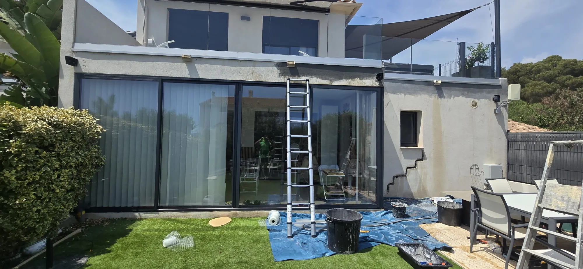 Toiture entretenue par un couvreur à La Londe-les-Maures
